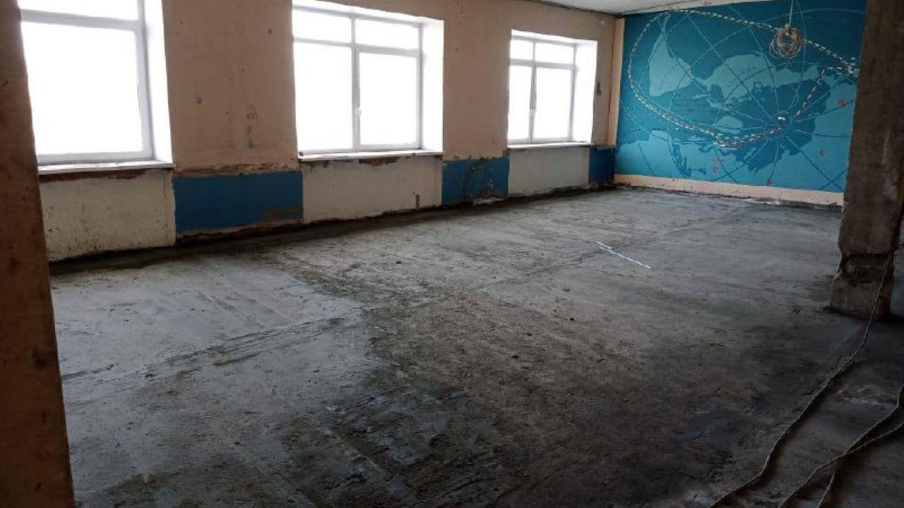В Заозерске по программе реновации ЗАТО продолжается капремонт Центра культуры и библиотечного обслуживания