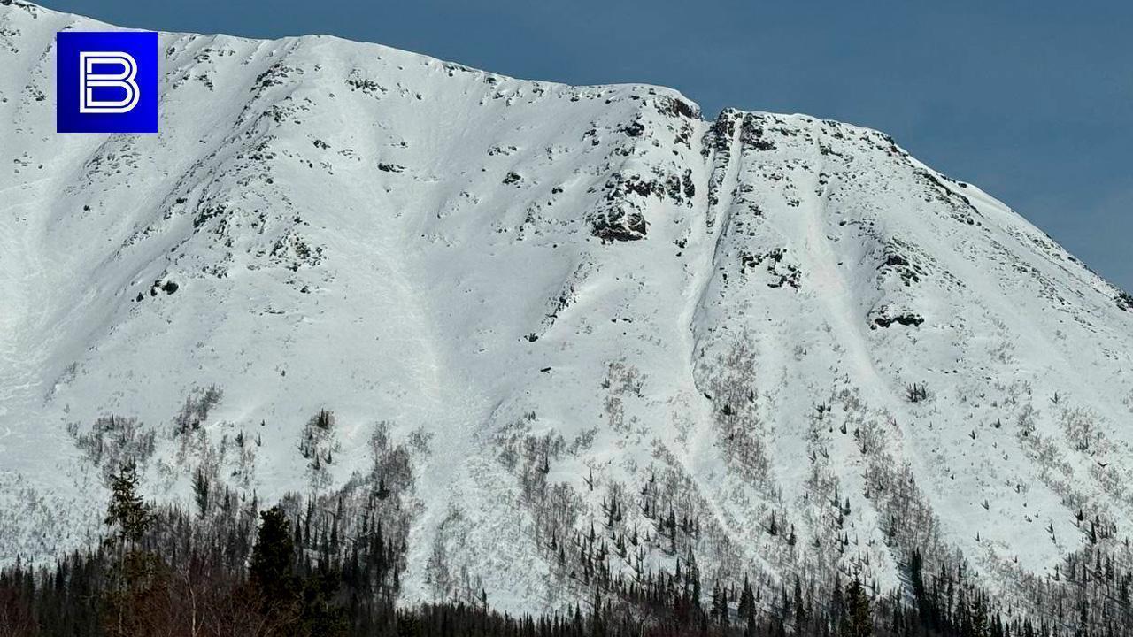 Принудительный спуск лавин проведут в Хибинах