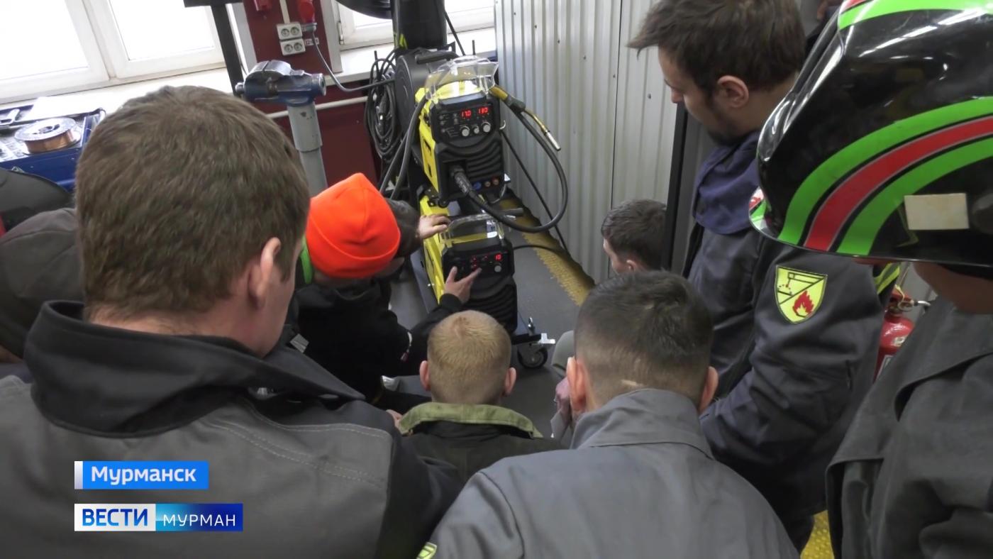 В Мурманской области умельцы промпредприятий соревновались в профмастерстве