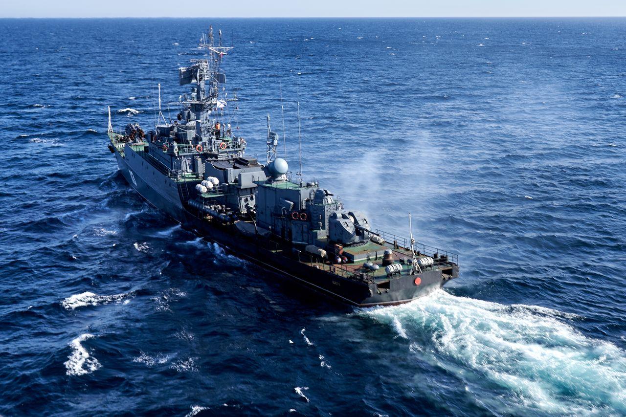 Корабли Северного флота отработали минные постановки под условной атакой
