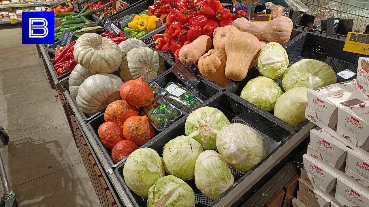 В Мурманской области подешевели капуста, картофель и яйца