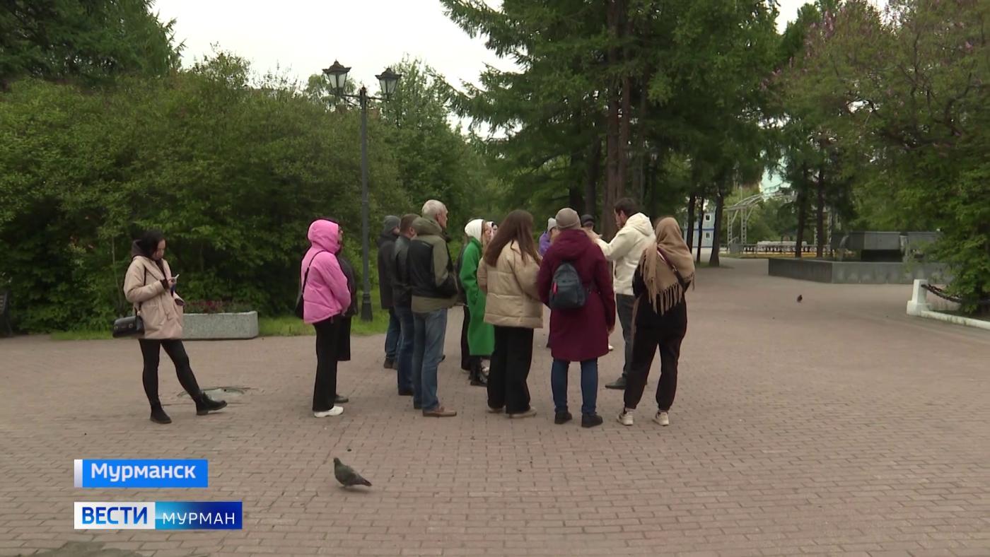 Северяне отправились на пешеходную экскурсию &quot;Мурманск – ворота в Арктику&quot;