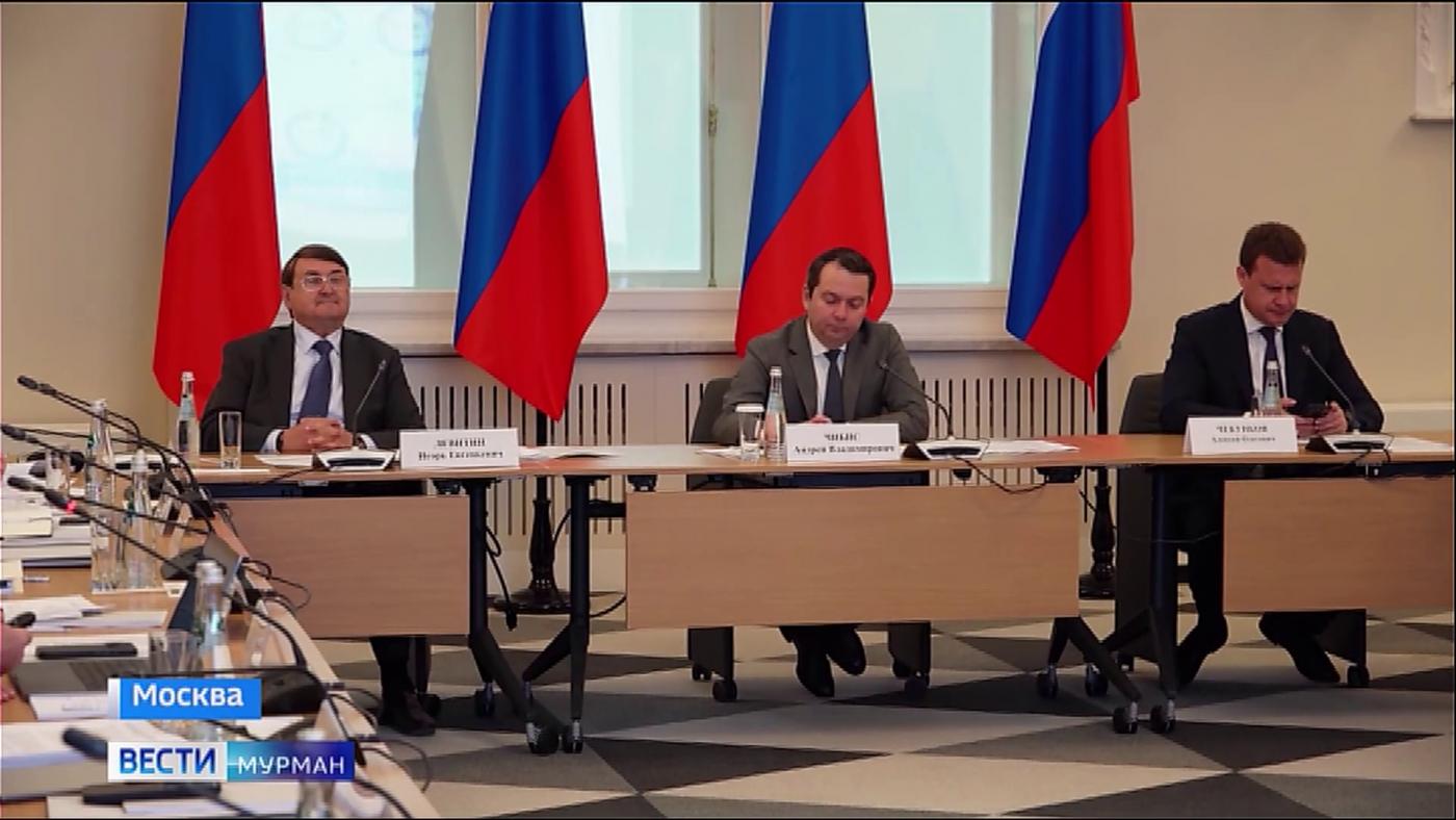Андрей Чибис: реализующиеся в Мурманской области проекты дадут кратное увеличение грузооборота порта