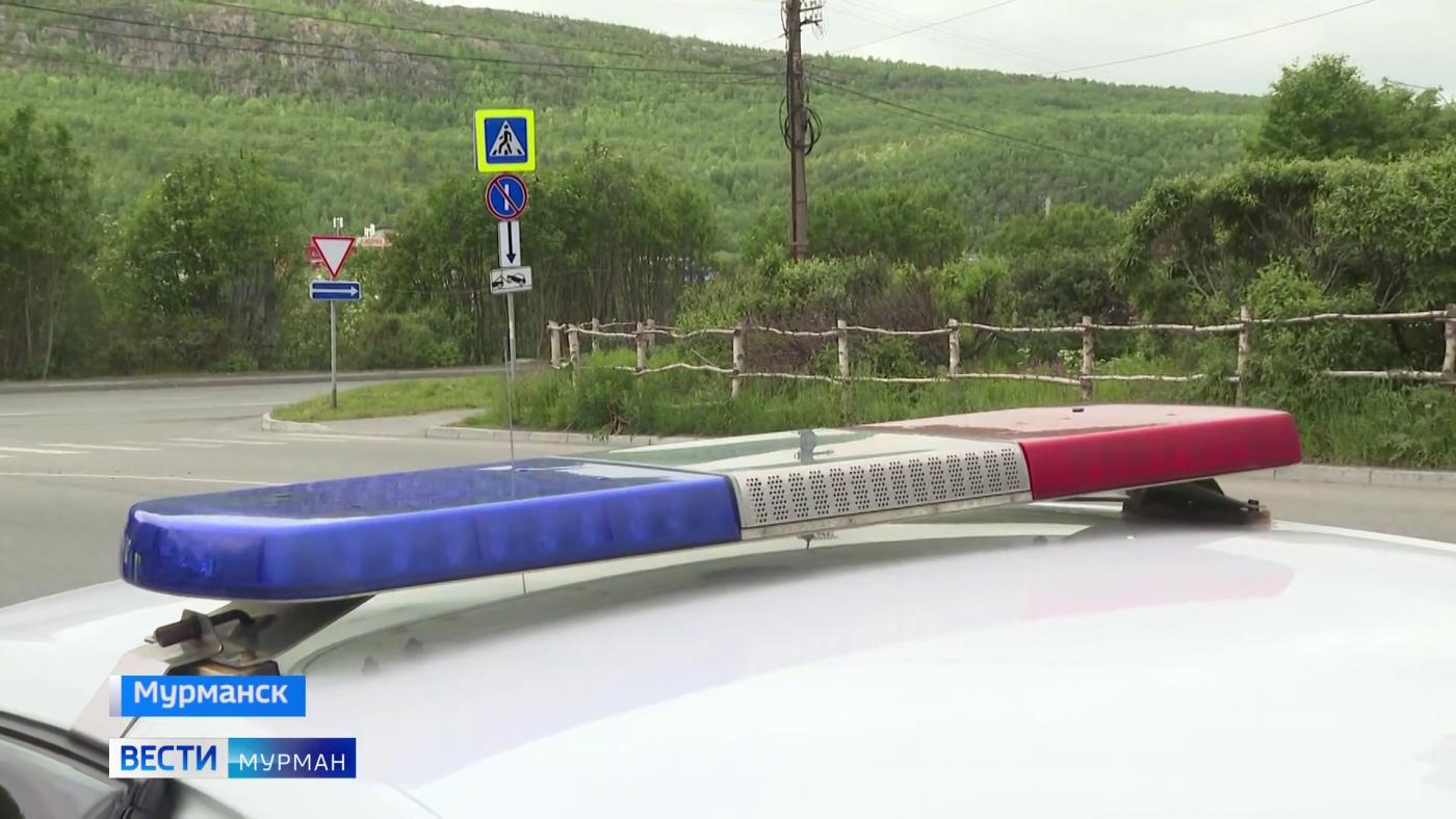 Ремень не пристегнул, документы забыл: мурманским полицейским попался иностранец-нарушитель