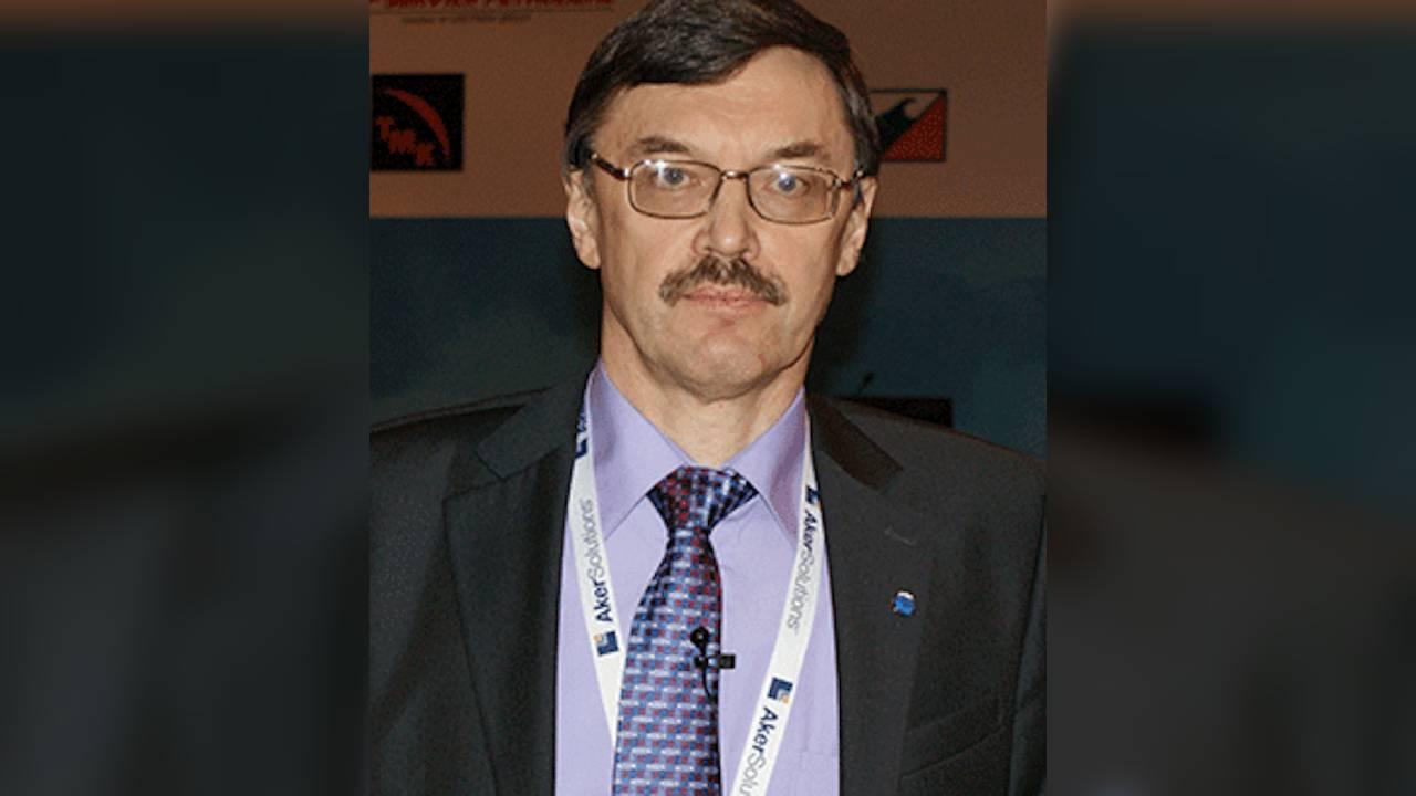 Владимир Путин присвоил звание заслуженного эколога России сотруднику ММБИ Анатолию Шавыкину