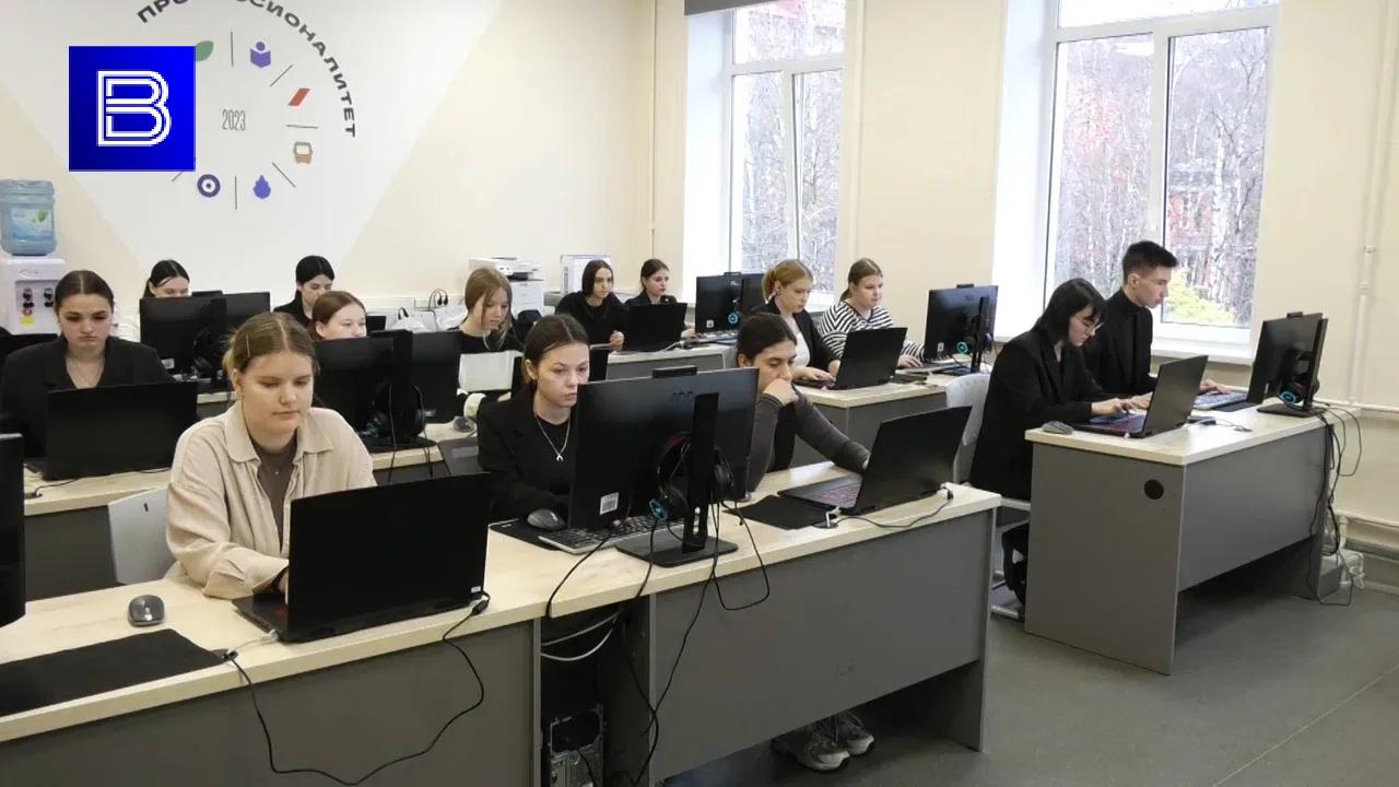 Андрей Чибис: в Мурманской области нет колледжа без новых лабораторий