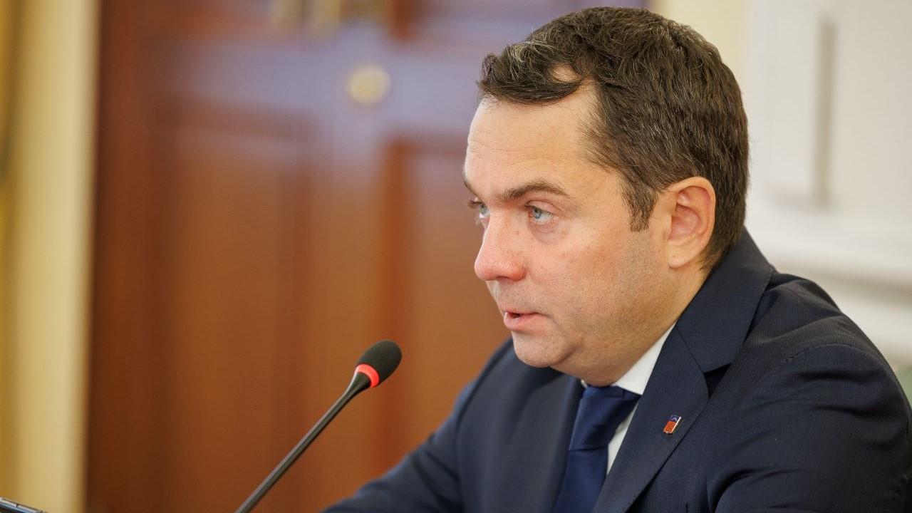 Транспорт, спорт и медицина: Андрей Чибис поручил решить вопросы северян