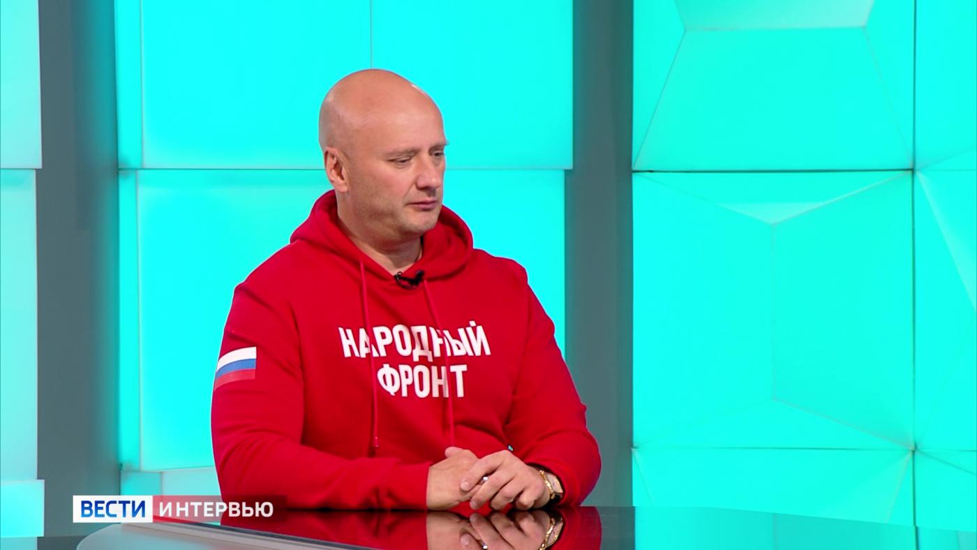 О работе Народного фронта — в интервью с Максимом Сахневичем