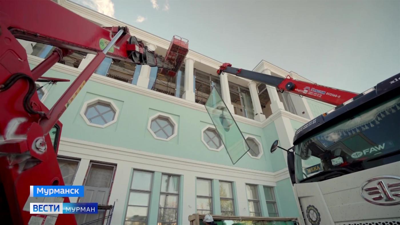 Реконструкция бывшего кинотеатра &quot;Родина&quot; в Мурманске выходит на финишную прямую