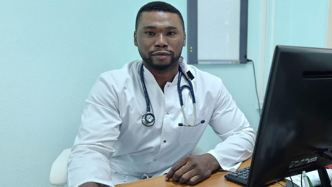 Ревматолог из Африки будет лечить северян в Мурманской областной больнице  