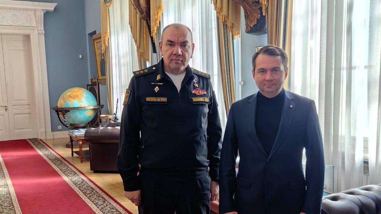 Андрей Чибис обсудил реновацию ЗАТО с Главнокомандующим ВМФ