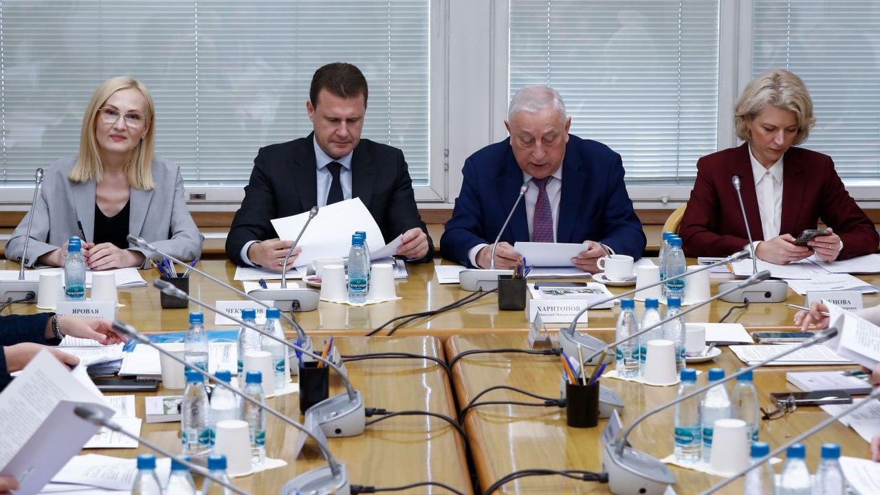 Глава Минвостокразвития Чекунков назвал приоритеты в социальной сфере Арктики на три года