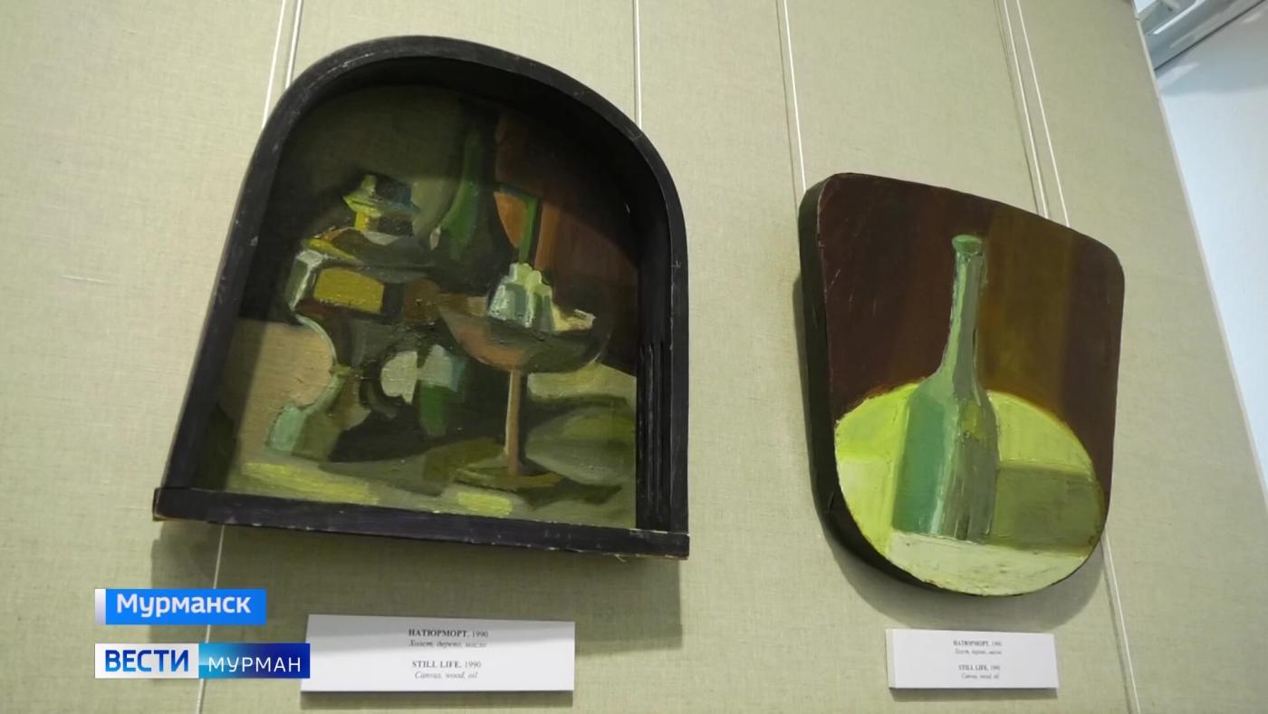 &quot;В его холстах ходит солнце белым шаром&quot;. В Мурманске открылась выставка работ Никиты Духно