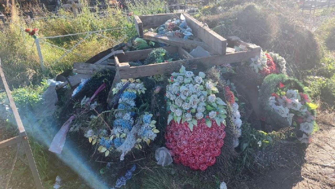 Прокуратура взяла под контроль устранение нарушений при содержании кладбища в Мурмашах