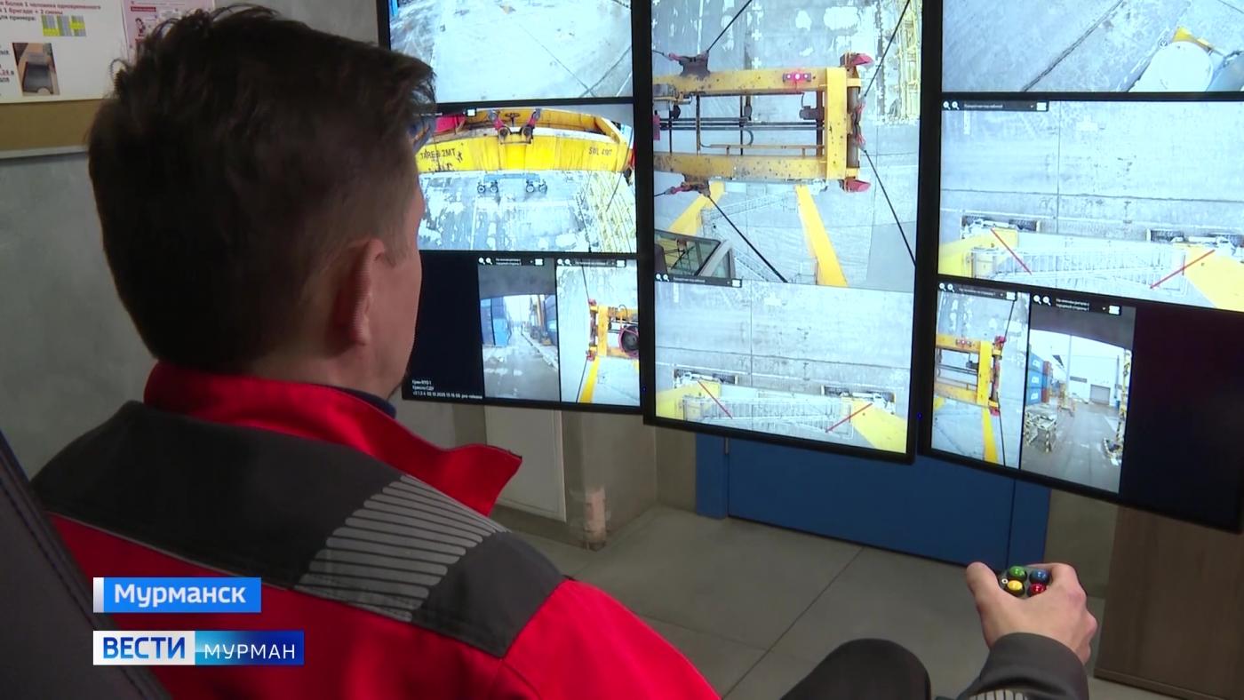 Первый в России кран RTG с дистанционным управлением проходит испытания в Мурманске