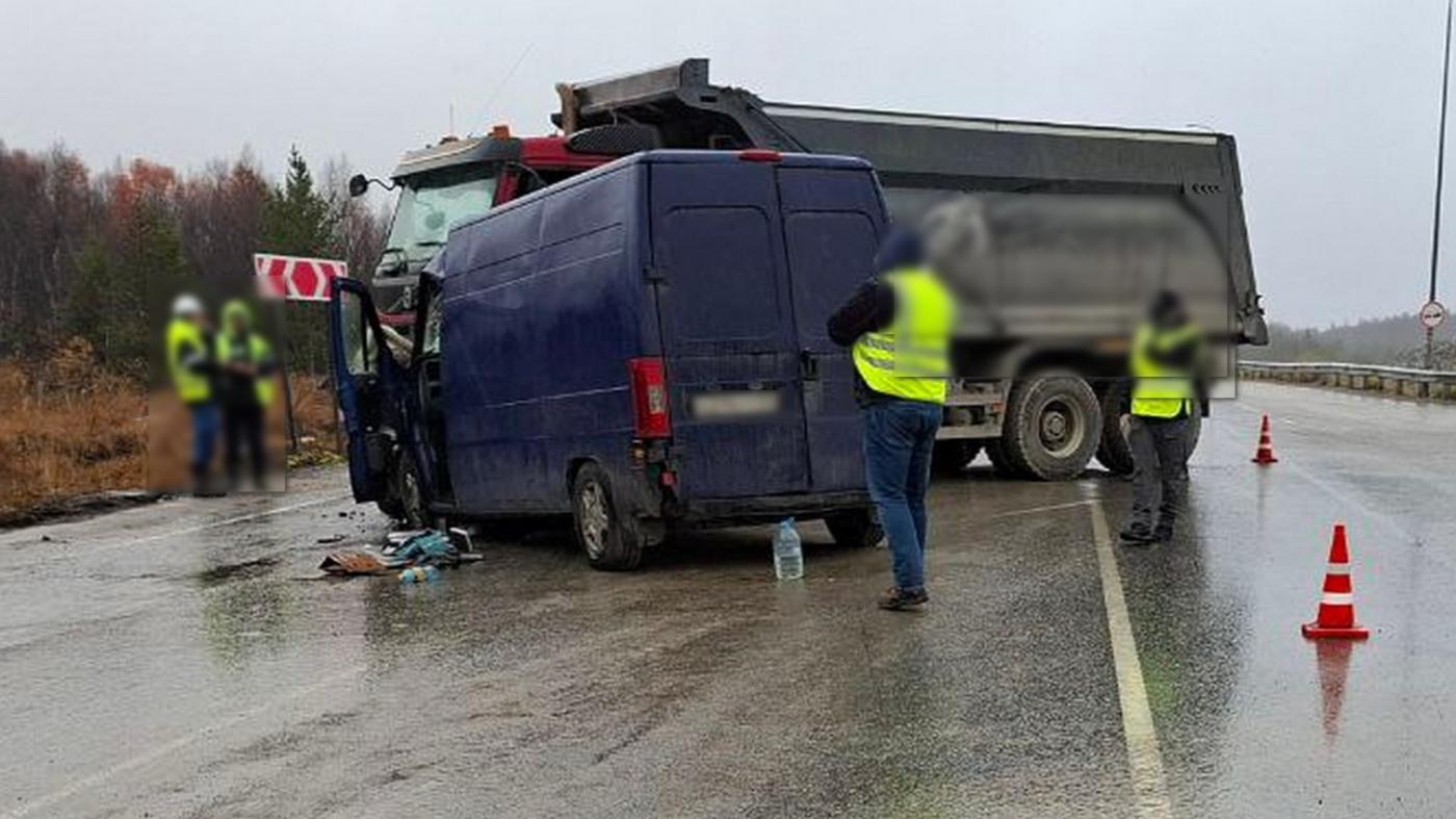 Шесть человек пострадали на дорогах Мурманской области 15 октября