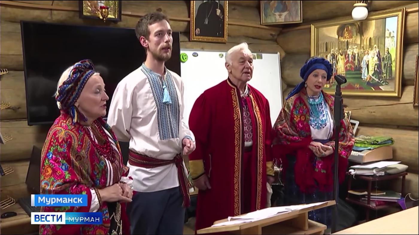 Задушевные песни и сытный кулеш: в Мурманске провели фестиваль казачьей культуры