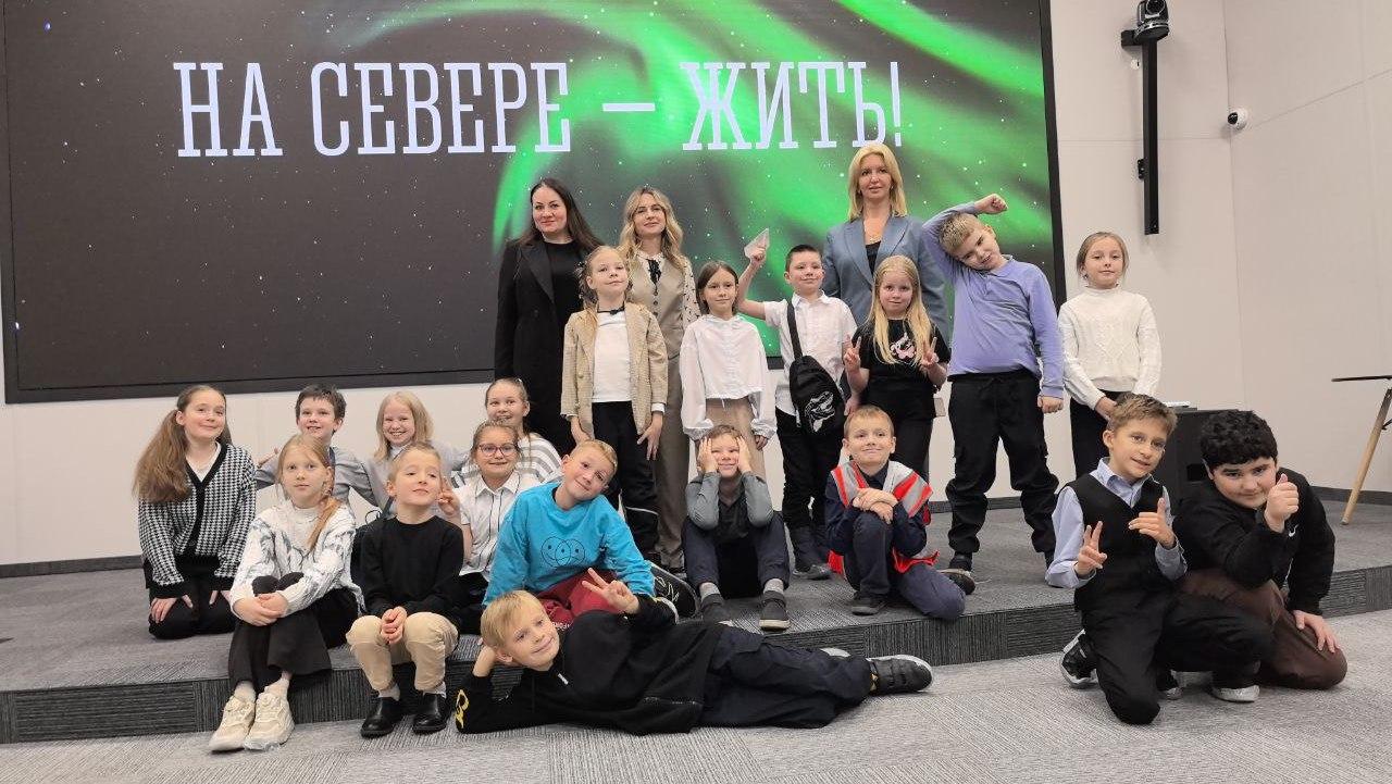 Учащихся мурманской гимназии познакомили с ИТ-профессиями и искусственным интеллектом