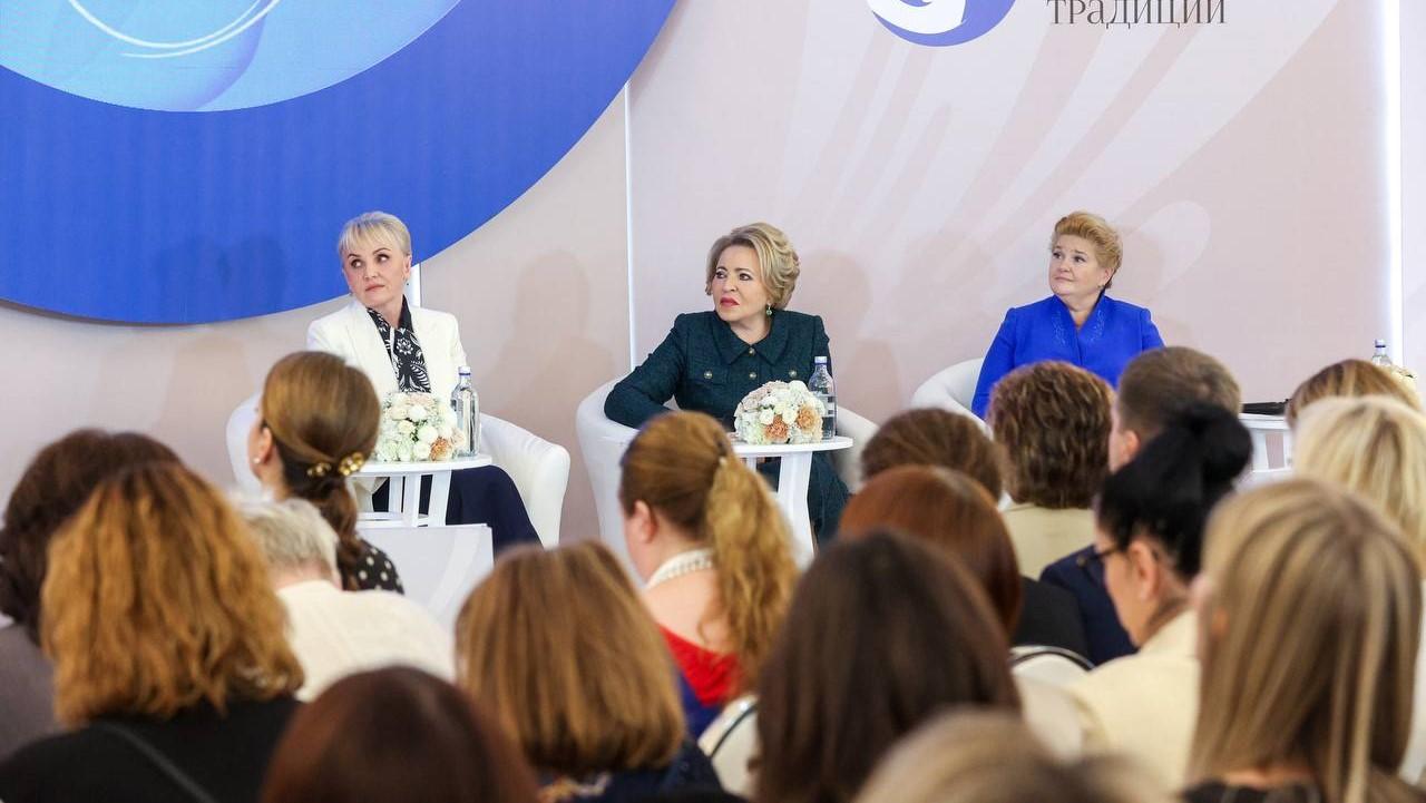 Валентина Матвиенко: я всегда знала, что Андрей Чибис талантливый губернатор, но чтобы настолько!