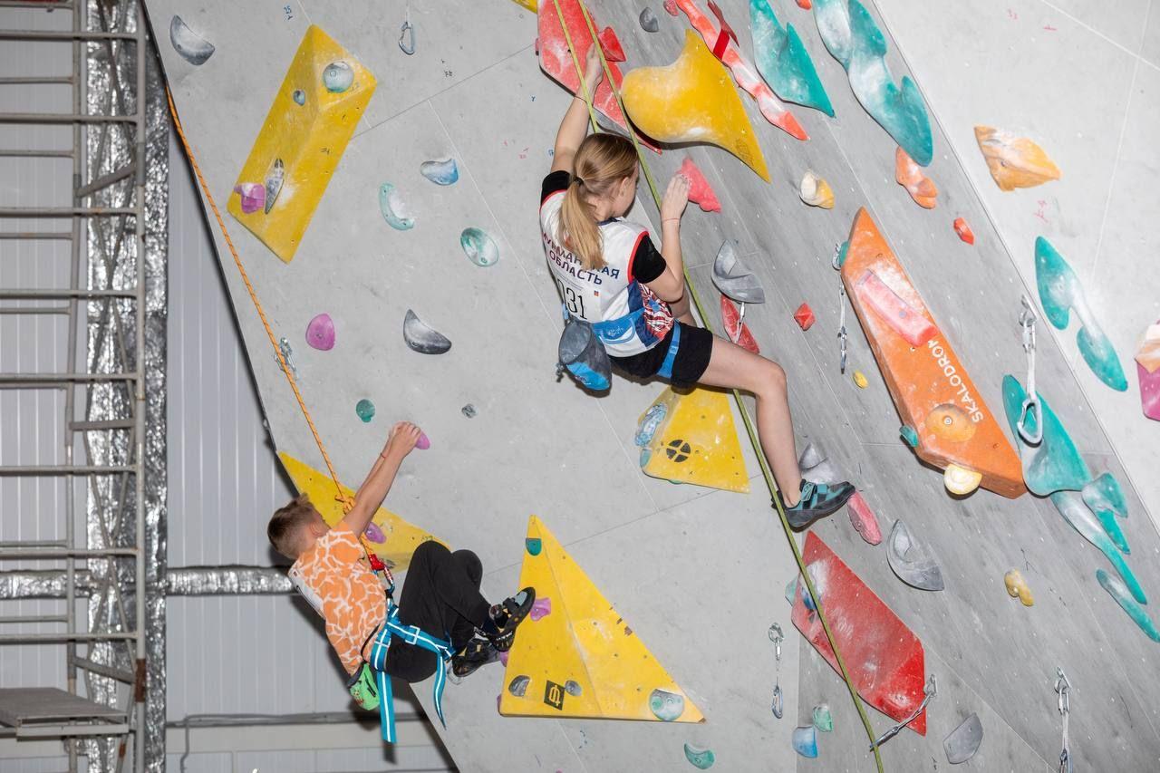 В Апатитах определили сильнейших скалолазов Мурманской области