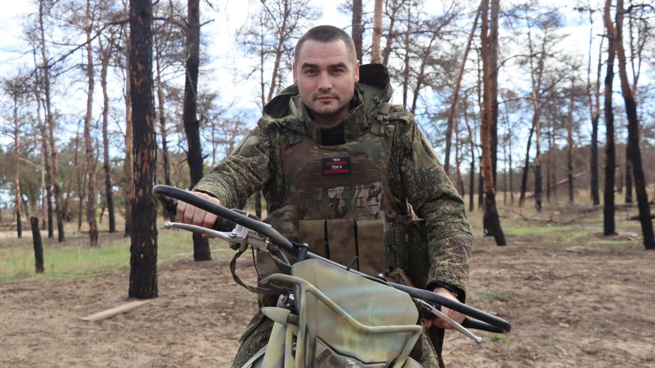 Валить военных преступников