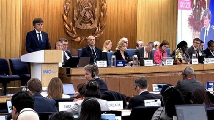 Минтранс РФ: Полярный Кодекс остается фундаментом развития Северного морского пути