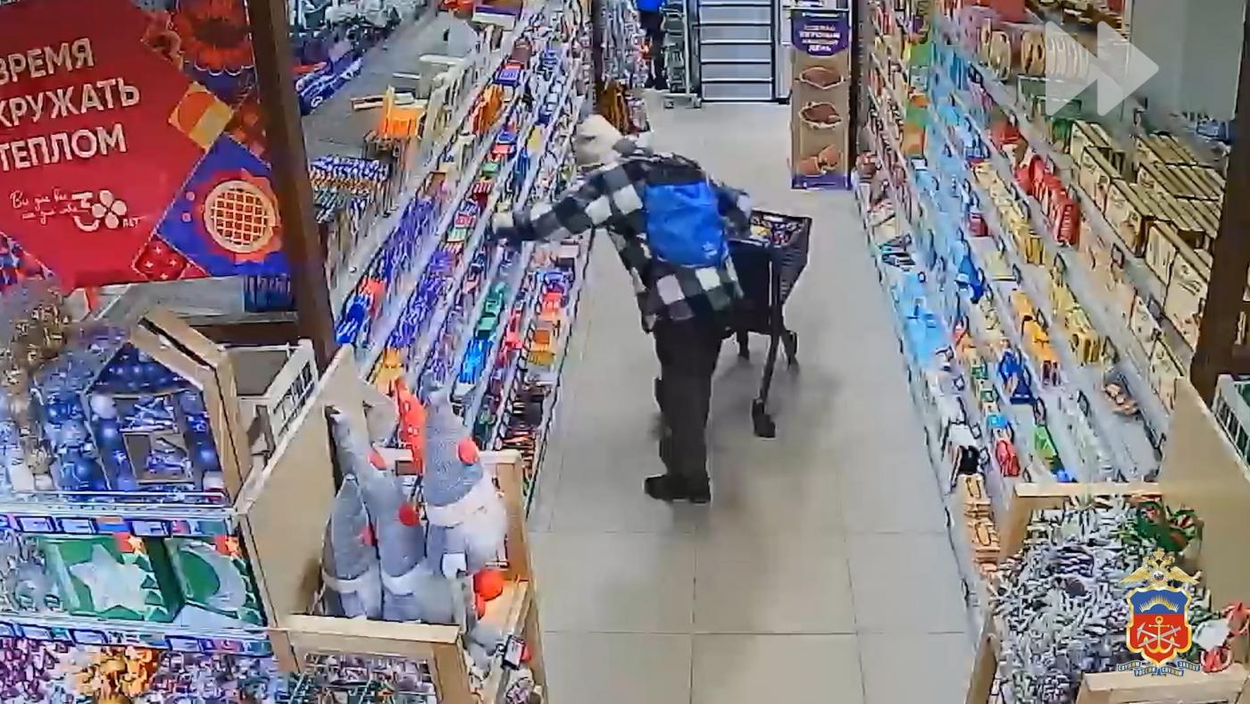 Мурманчанин попался на краже 50 плиток шоколада в магазине