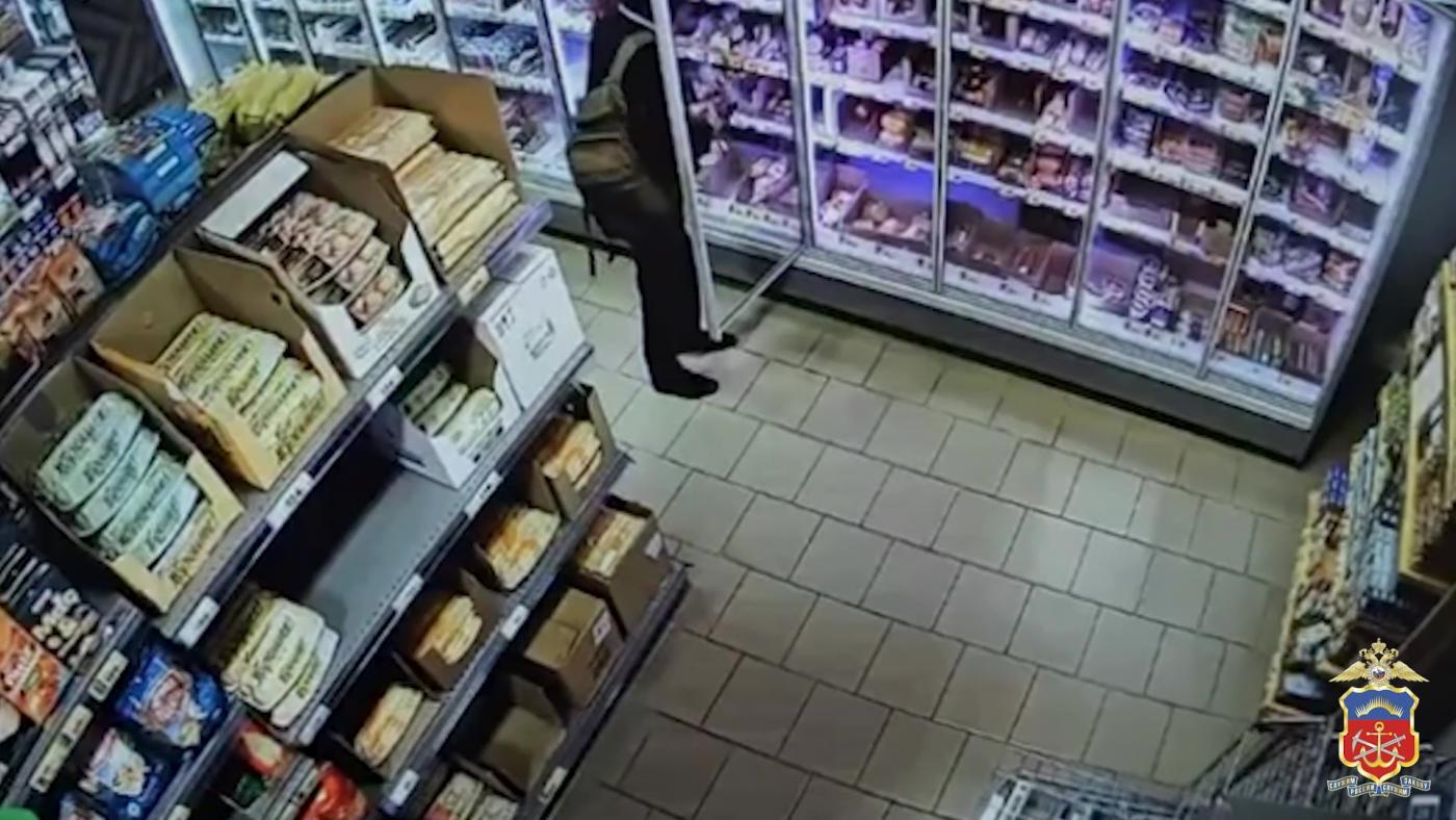 Мурманчанин попался на краже продуктов: его "улов" превысил 5 тысяч рублей