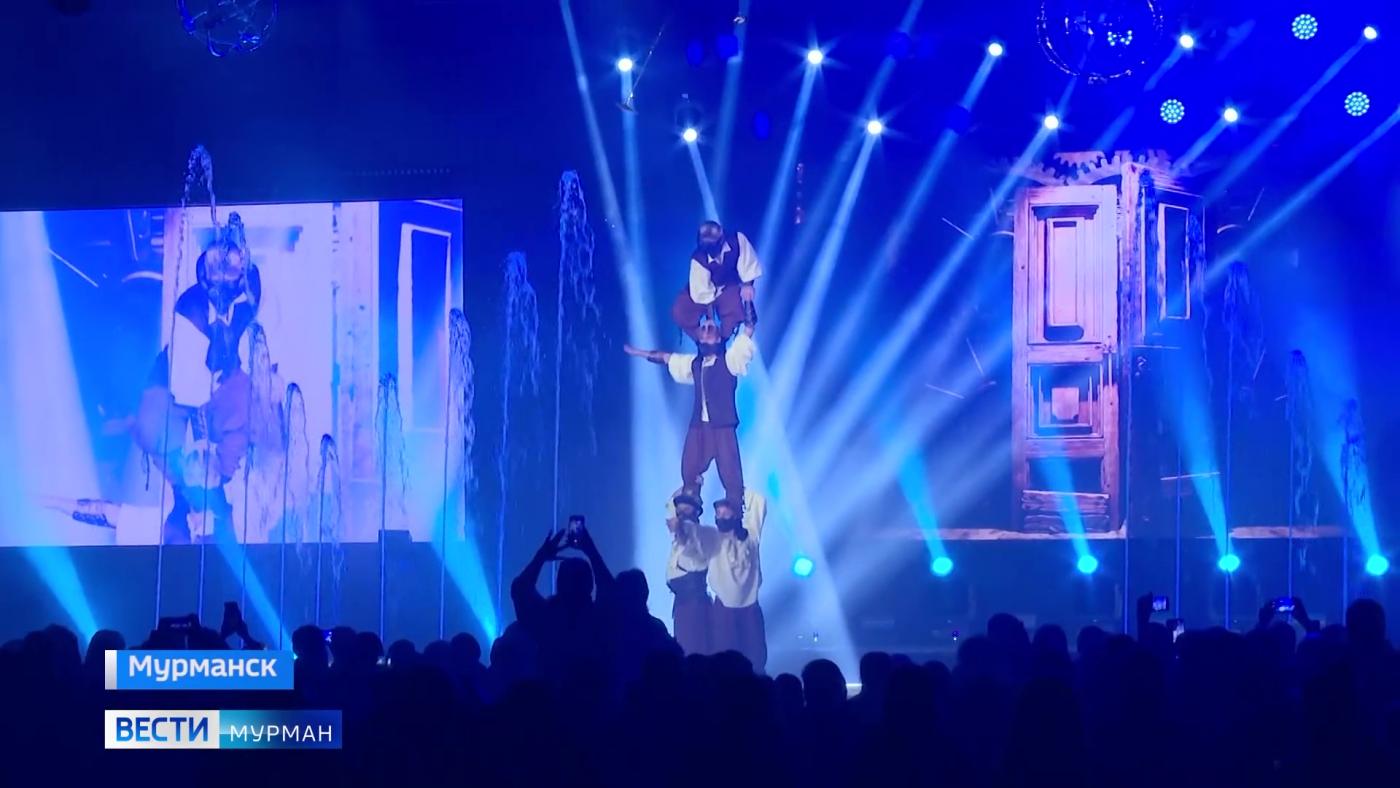 Более 20 тысяч ребят Мурманской области станут гостями на губернаторских елках