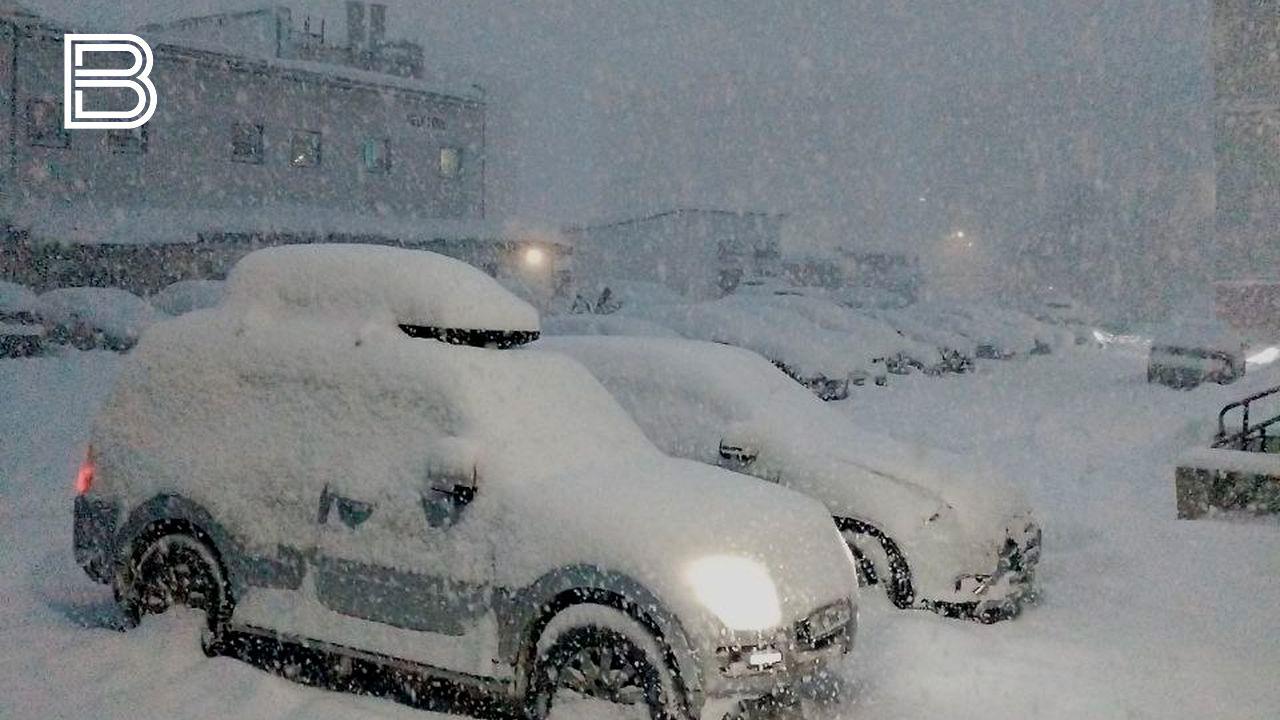 Жители Мурманской области за прошедшую неделю чаще всего жаловались на некачественную уборку снега