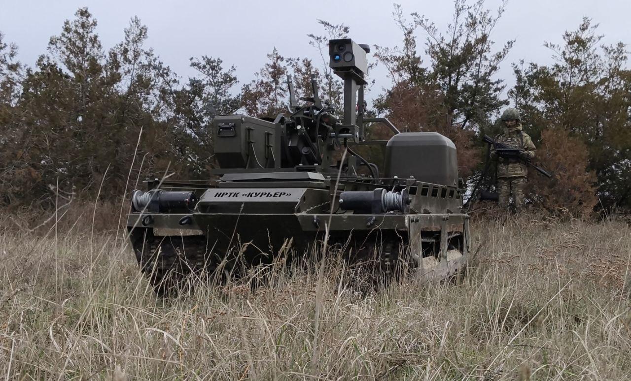 "Вкалывают роботы, а не человек"