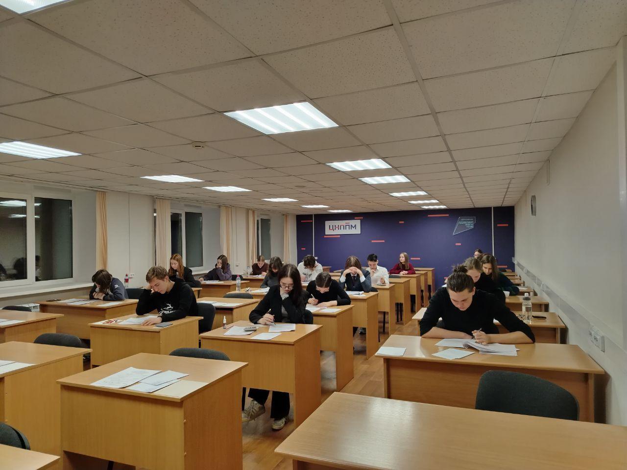 Более 1,3 тысячи юных северян выступят на Всероссийской олимпиаде школьников