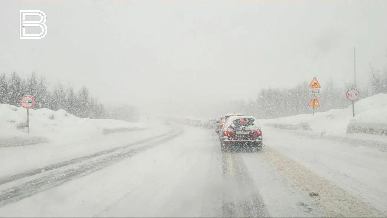 Участок дороги Заполярный &mdash; Сальмиярви закрыли из-за непогоды