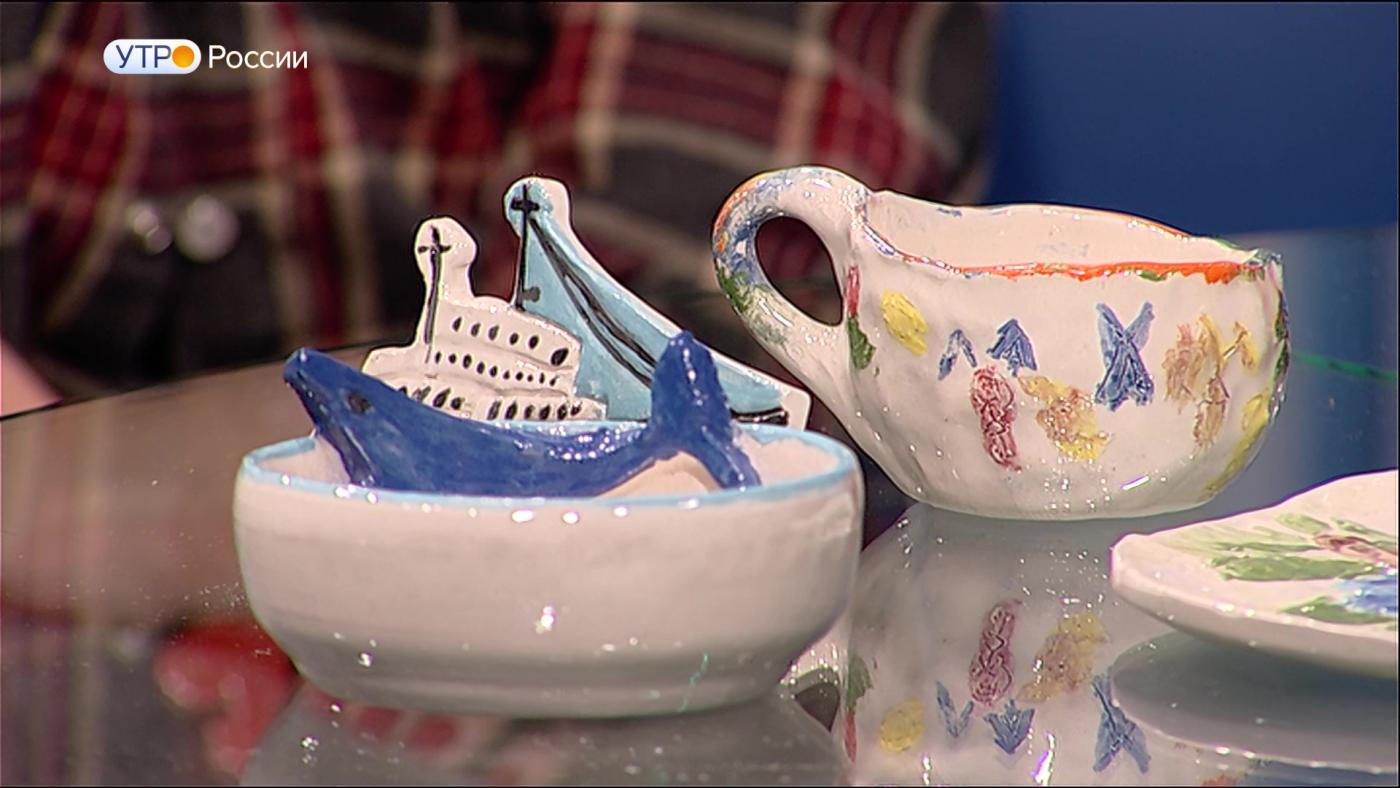 "Утро России": в Мурманске открывается выставка керамических изделий, созданных людьми с ОВЗ