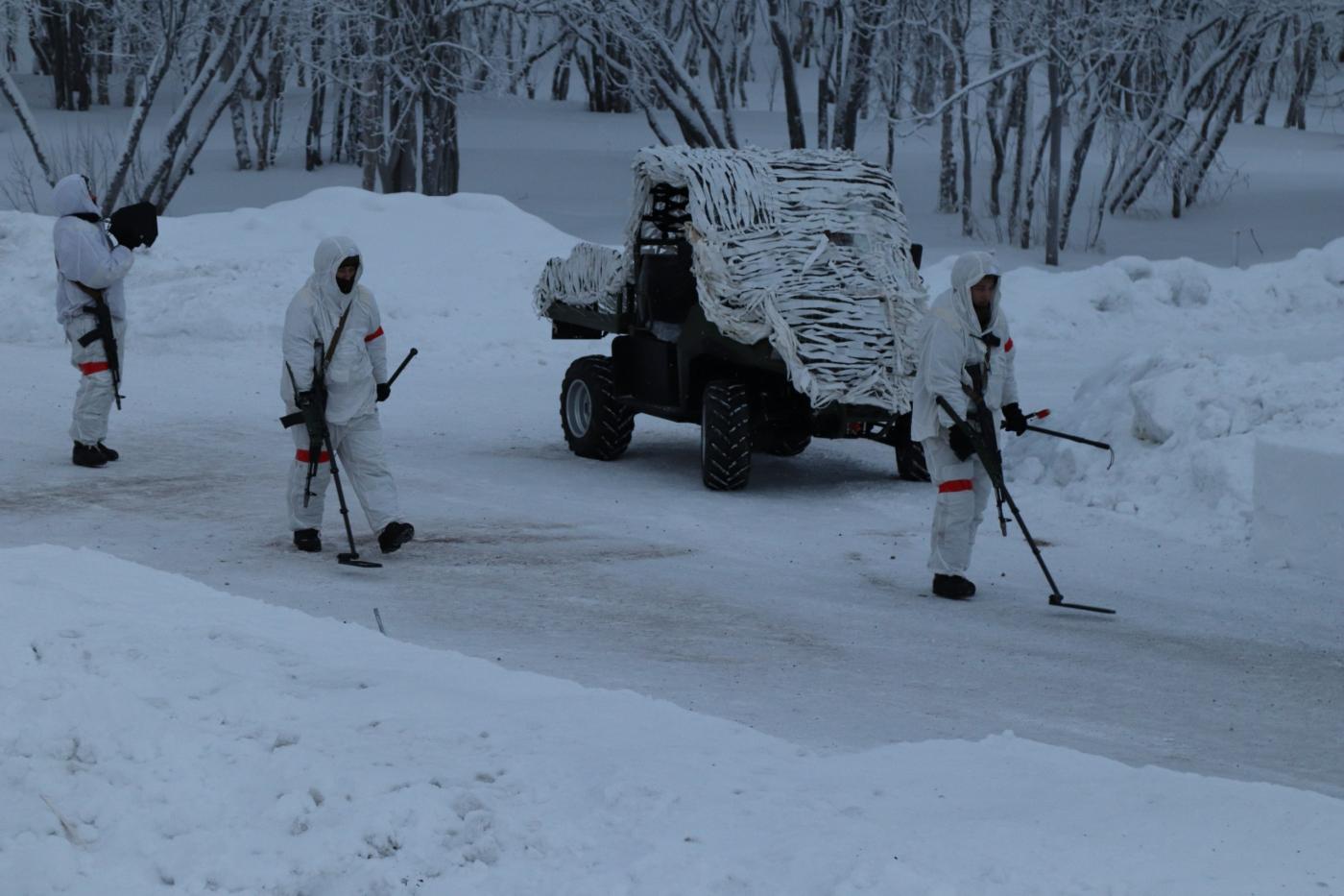 Впереди первых!
