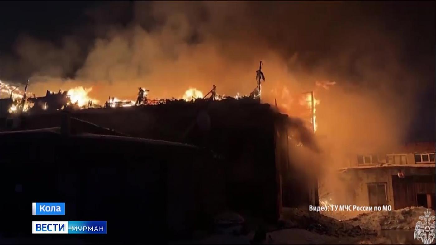 Пожар в Коле на Каменном острове полностью ликвидировали