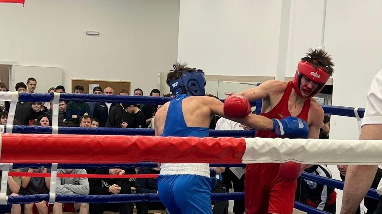 В Оленегорске определили победителей первенства Мурманской области по боксу