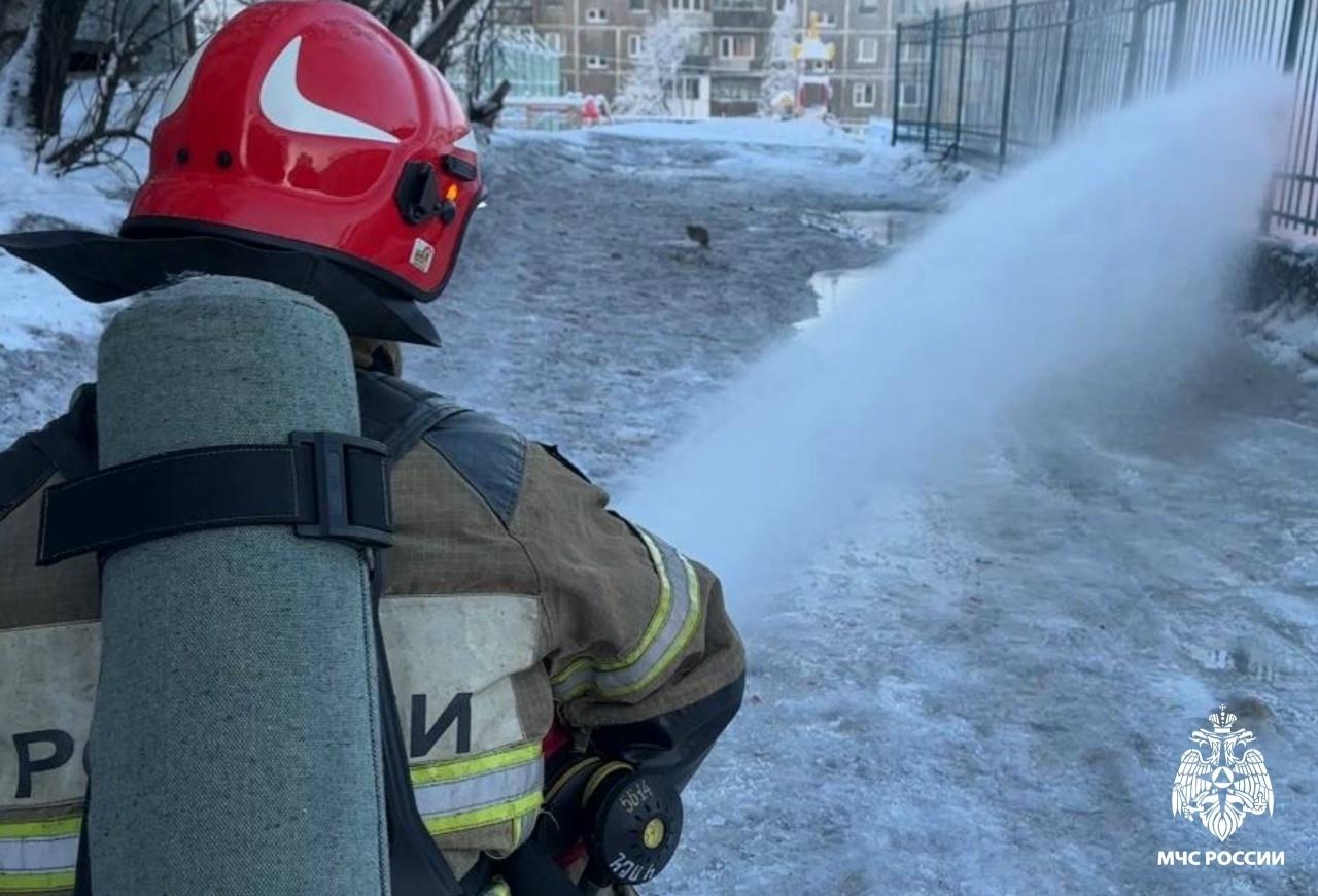 В Мурманске на Аскольдовцев ликвидировали пожар