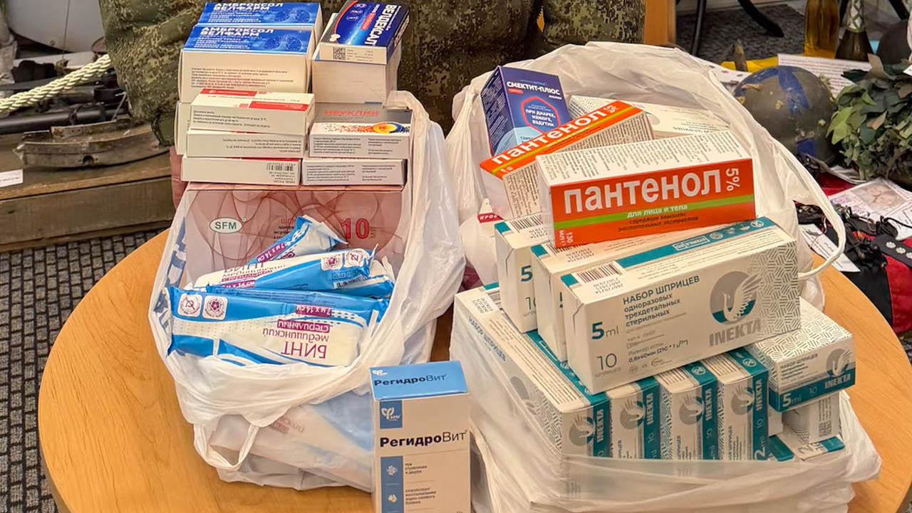 Психологи Северного флота присоединились к сбору медикаментов для участников СВО