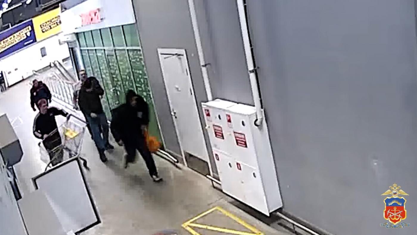 Грабителя-рецидивиста задержали в Мурманске