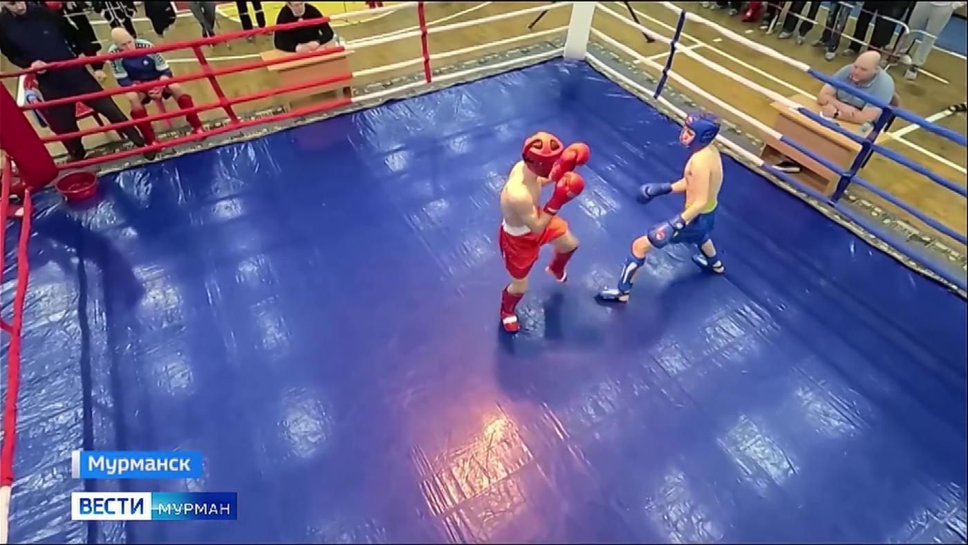 В Мурманске прошел чемпионат области по кикбоксингу памяти Элины Гисмеевой