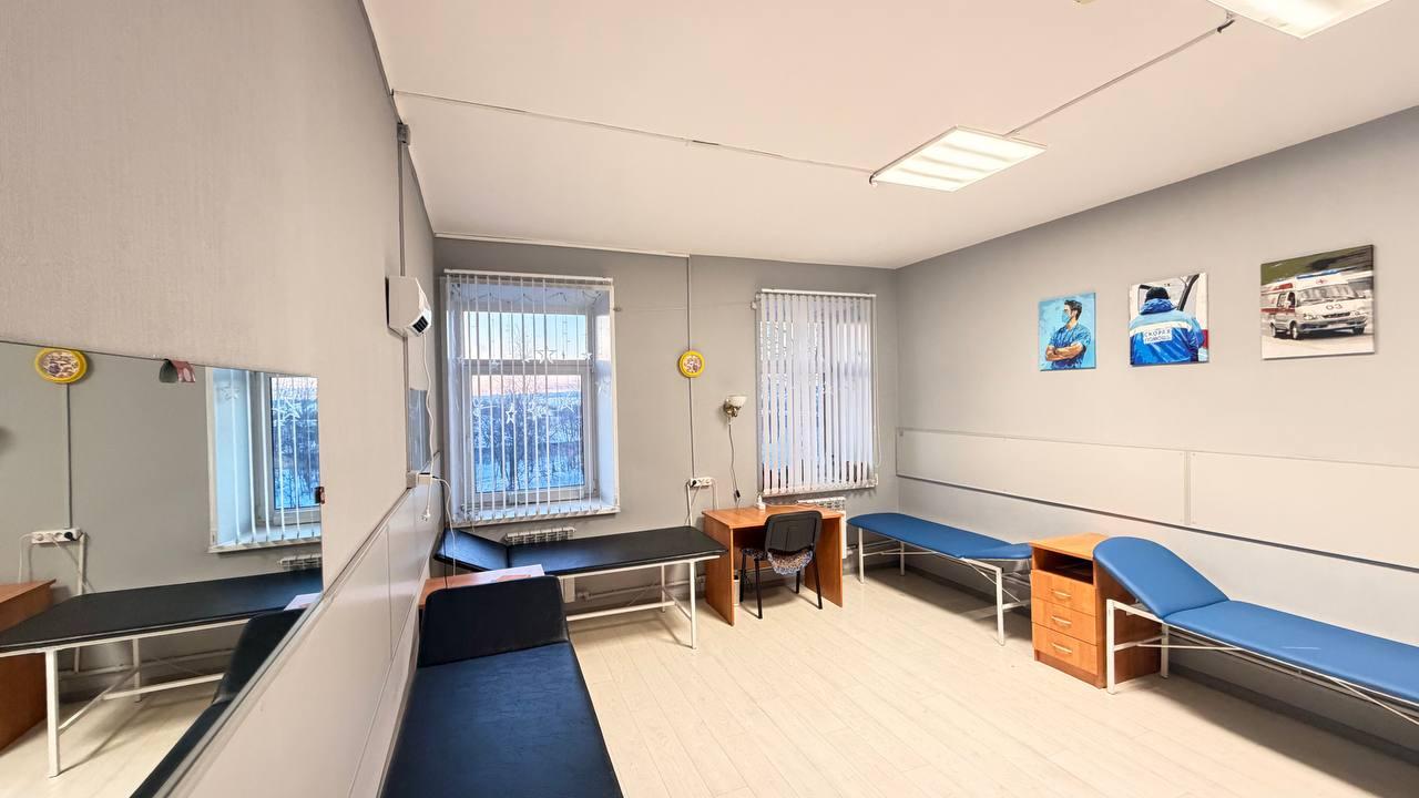 На подстанции Мурманской областной станции скорой медицинской помощи в Кандалакше завершили ремонт