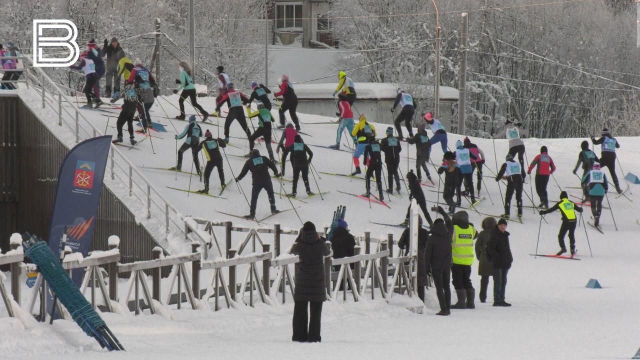 Мороз не стал помехой "Лыжне России" в Мурманске