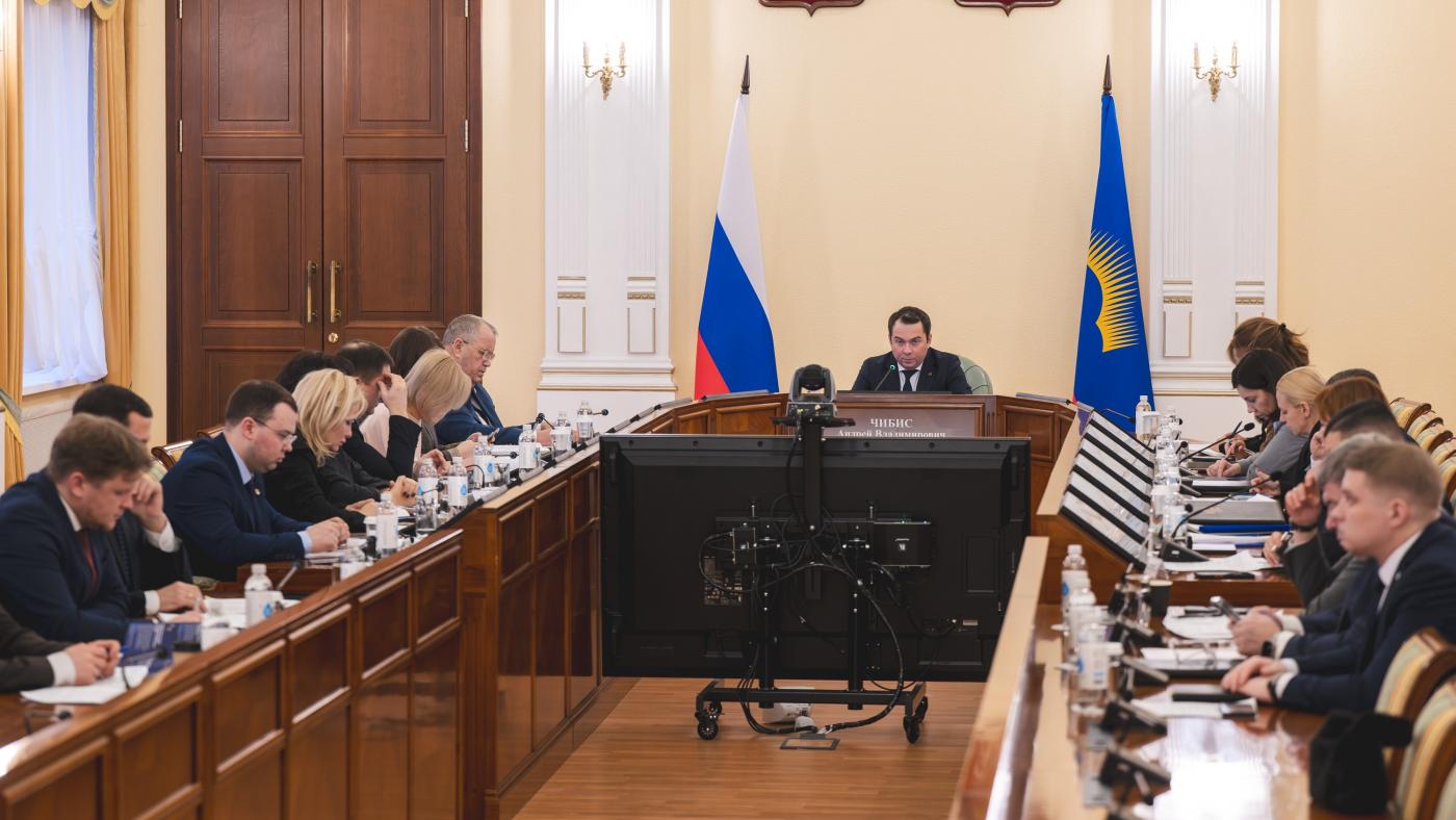 Новую меру поддержки НКО, помогающих участникам СВО, вводят в Мурманской области