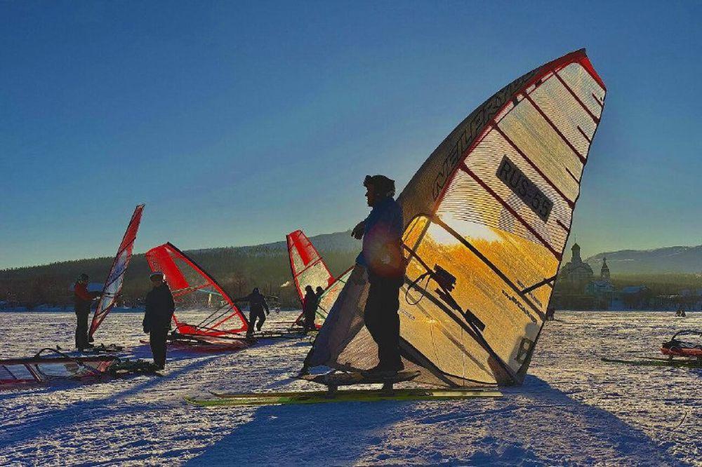 На Имандре выбрали лучших виндсерферов Мурманской области