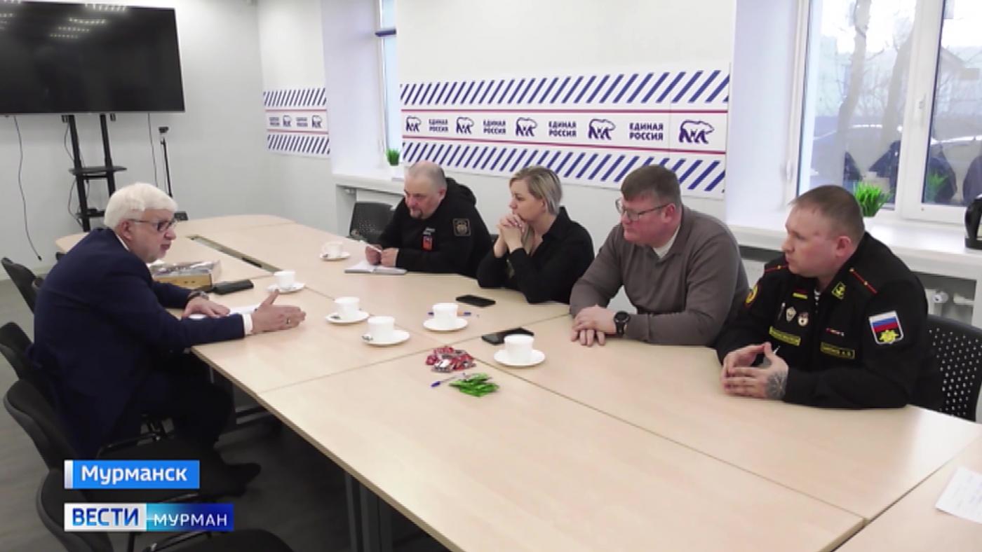 Виктор Сайгин: системная помощь участникам СВО остается приоритетом в Мурманской области