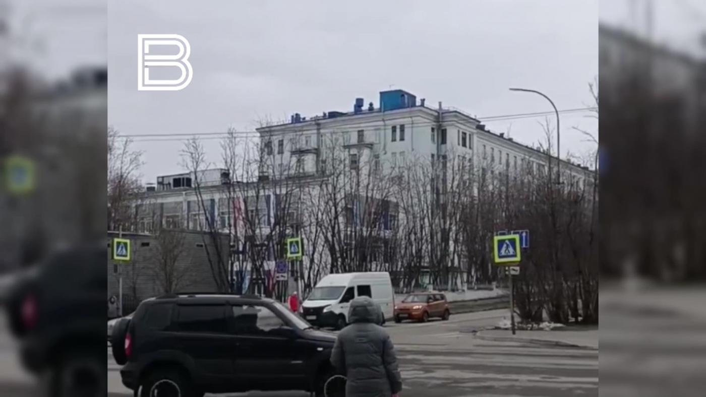 На мурманском перекрестке изменят схему движения