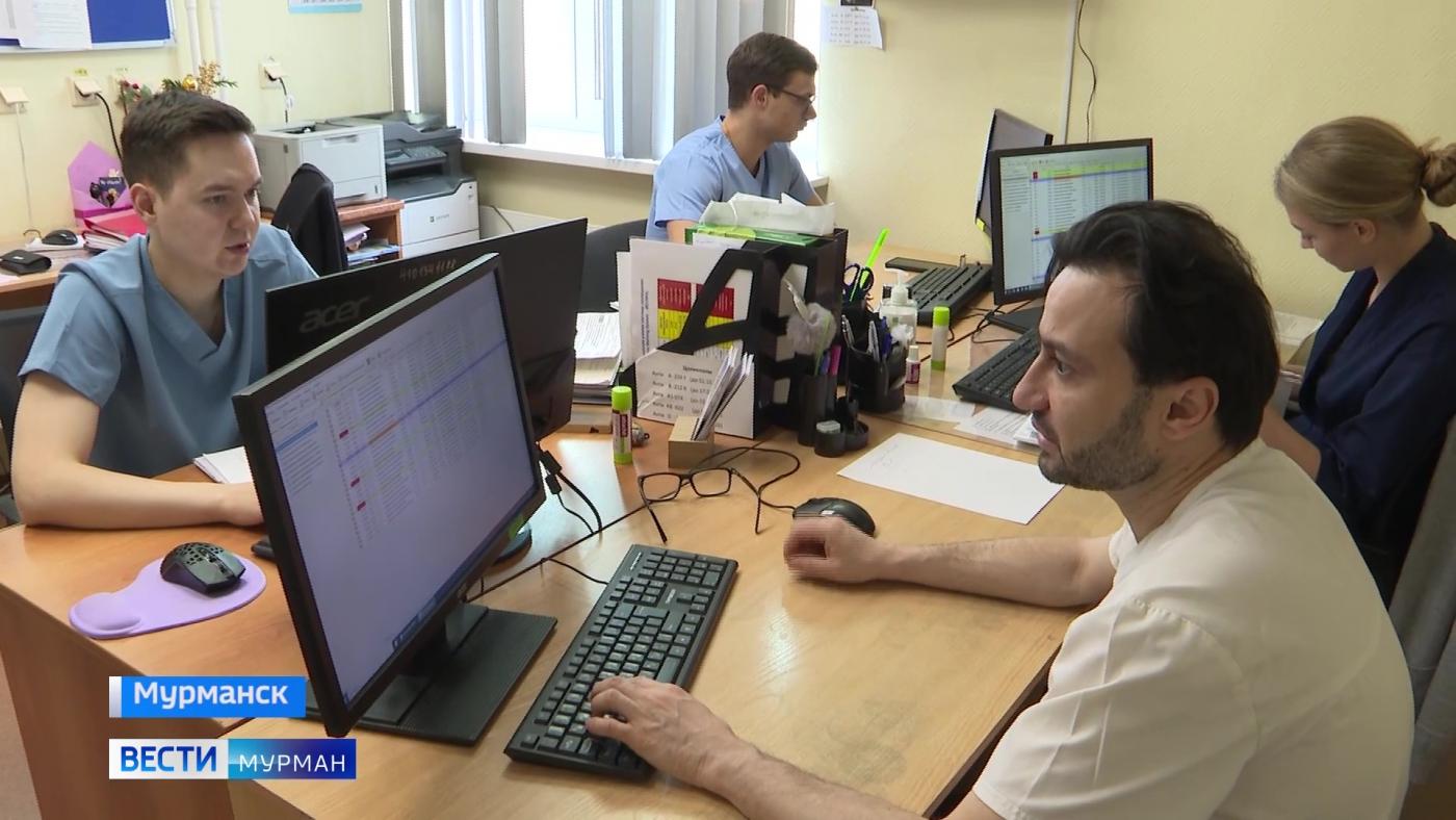 Чуткое отношение &ndash; благодарные пациентки: как в мурманском перинатальном центре готовят будущих мам к родам