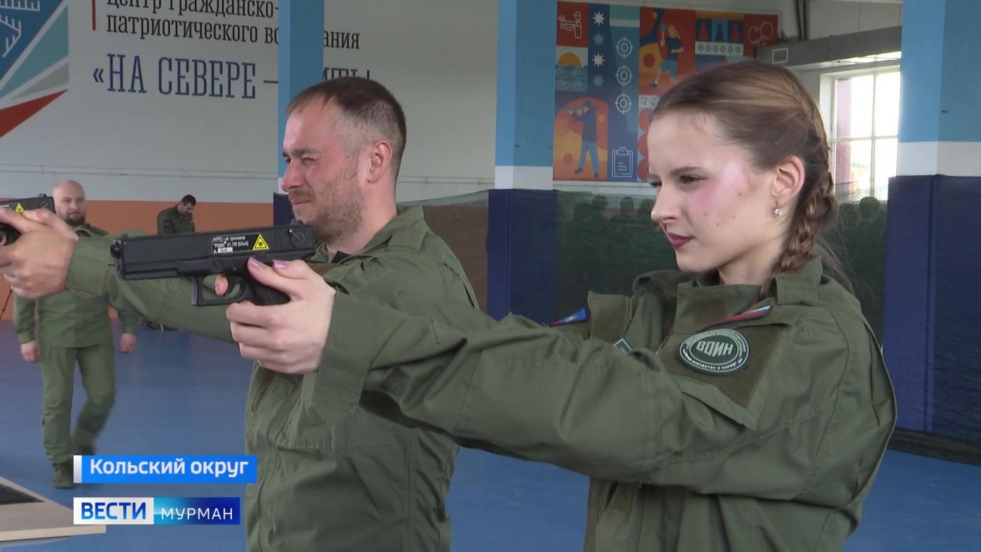 В Кольском Заполярье курсанты первой смены "Время юных героев" прощаются с лагерем