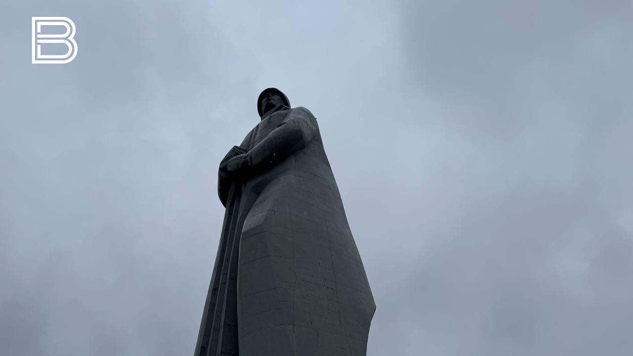 Частицу Вечного огня от мурманского "Алеши" перевезут в Долину Славы